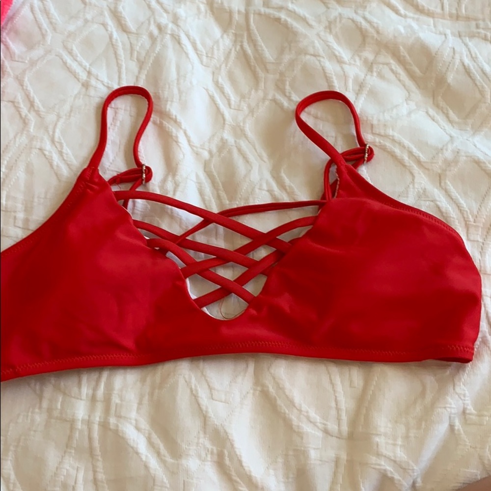 Red bikini top with removable pads